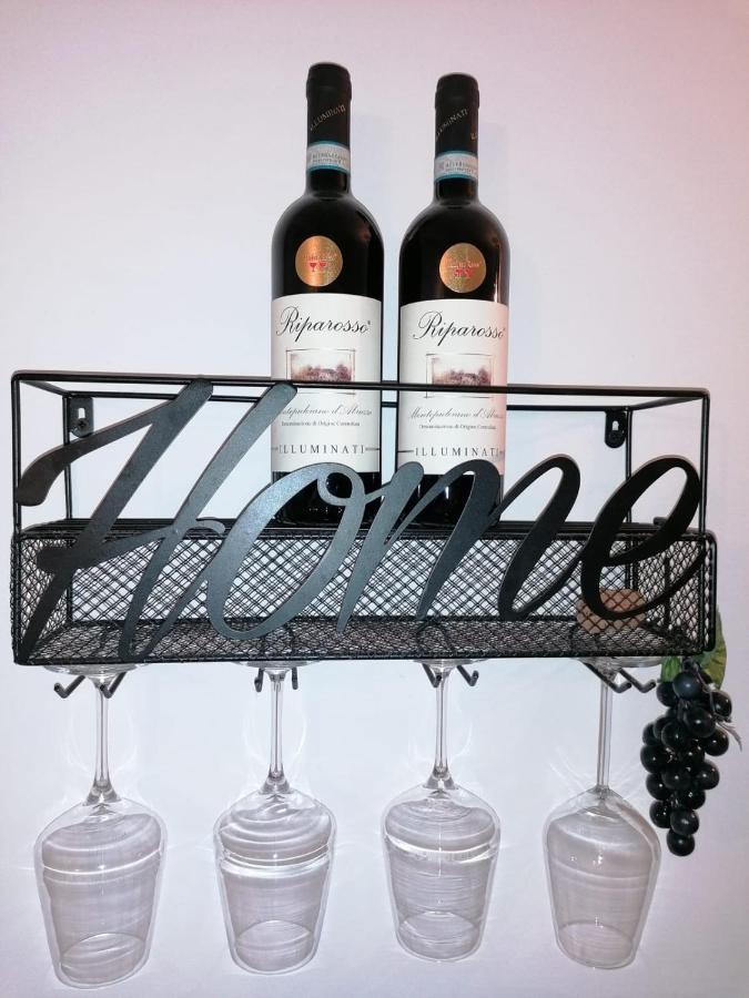 In Vino Veritas Сулмона Екстериор снимка